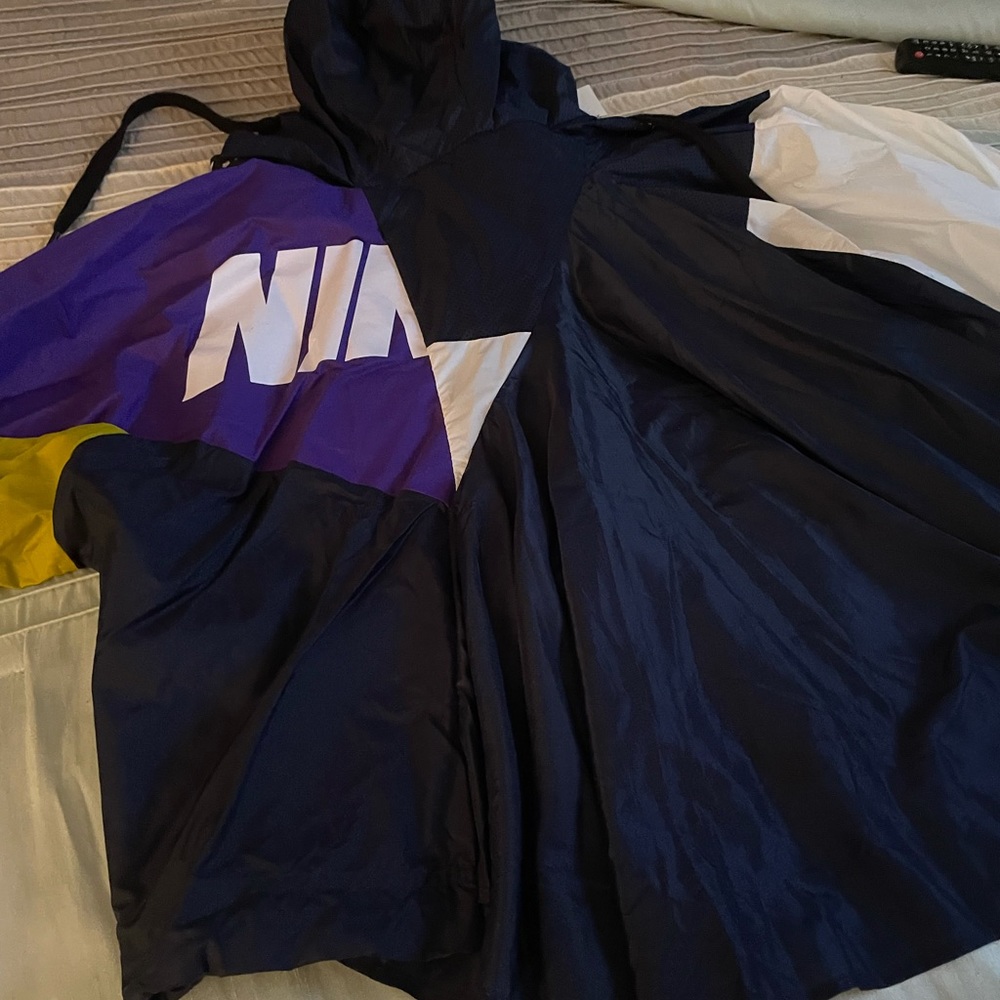 Beautiful Nike Skirt Jacket Brand New Never worn